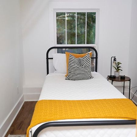 Spacious Retreat Near Downtown, Atl 애틀랜타 외부 사진