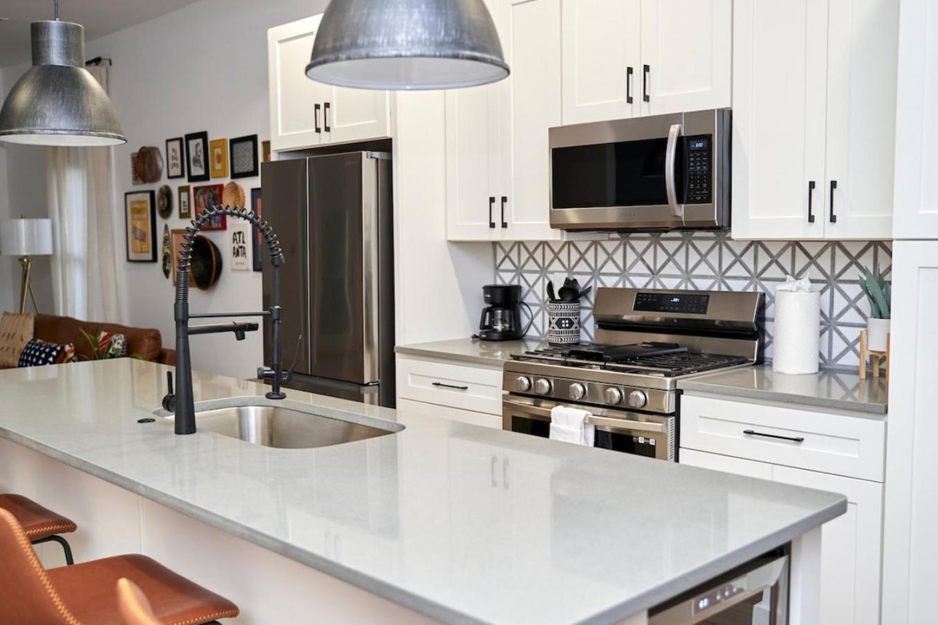 Spacious Retreat Near Downtown, Atl 애틀랜타 외부 사진